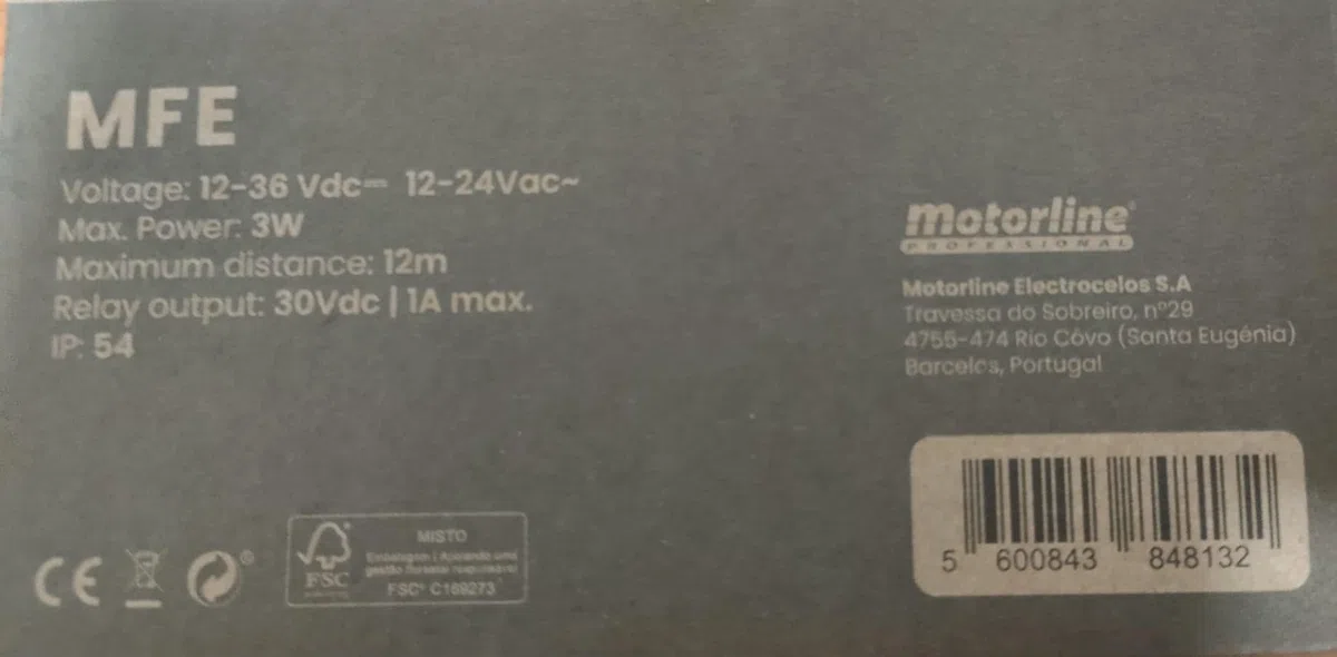 MFE FOTOCÉLULA DE REFLEXIÓN PROFESIONAL CON ESPEJO Y PROTECCIONES, 12 / 24V. UNIVERSAL PARA PUERTA DE GARAJE AUTOMÁTICAS.