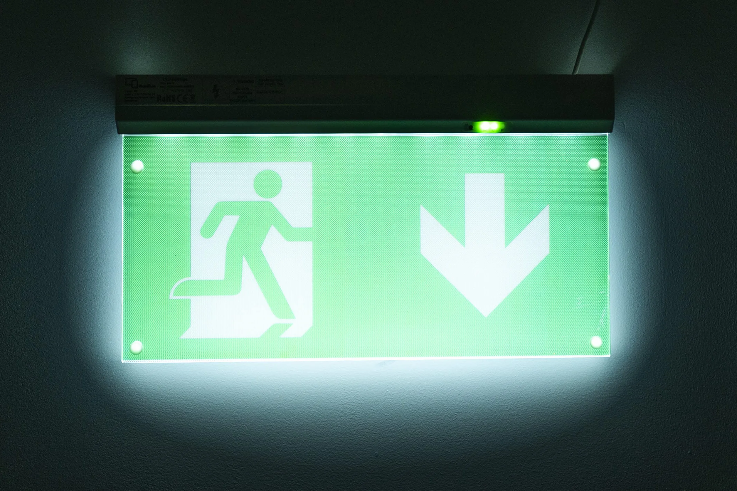 Luz LED de emergencia y salida, IP20 o IP65 (luz continua IP20)