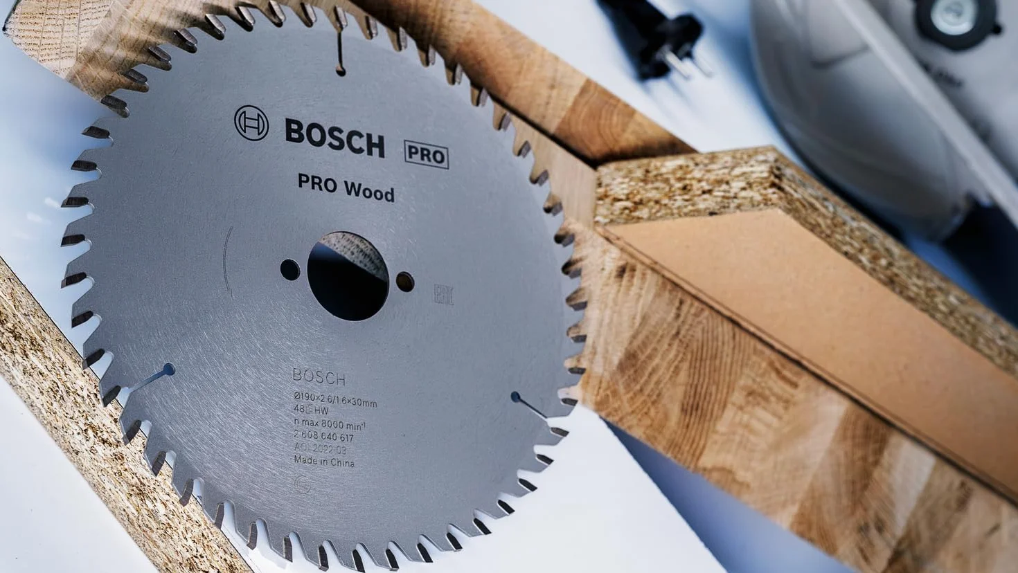 Bosch Professional 2 608 640 617 - Hoja de sierra circular Optiline Wood - 190 x 30 x 2,6 mm, 48 (pack de 1), Gris